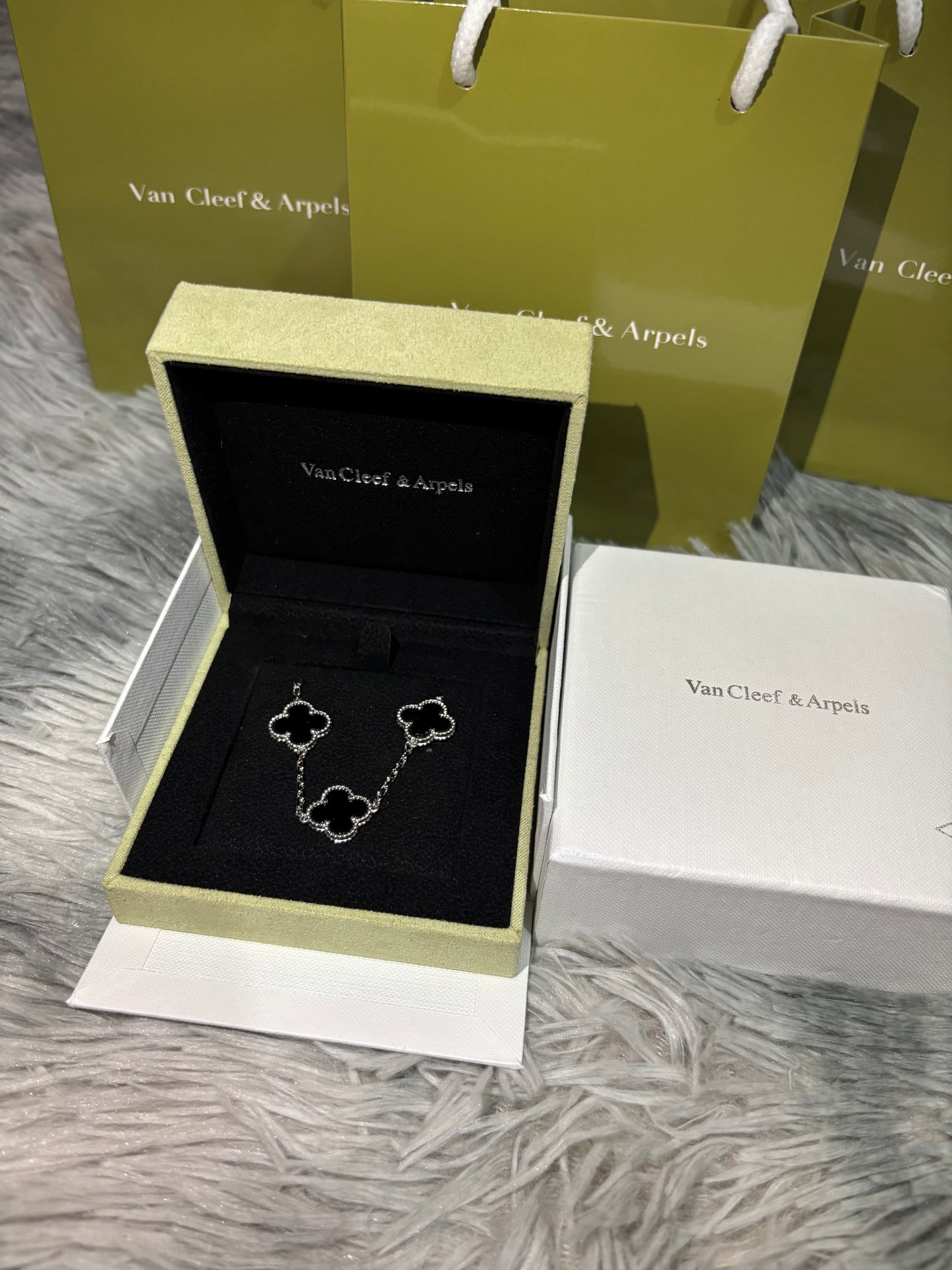 van cleef & arpels